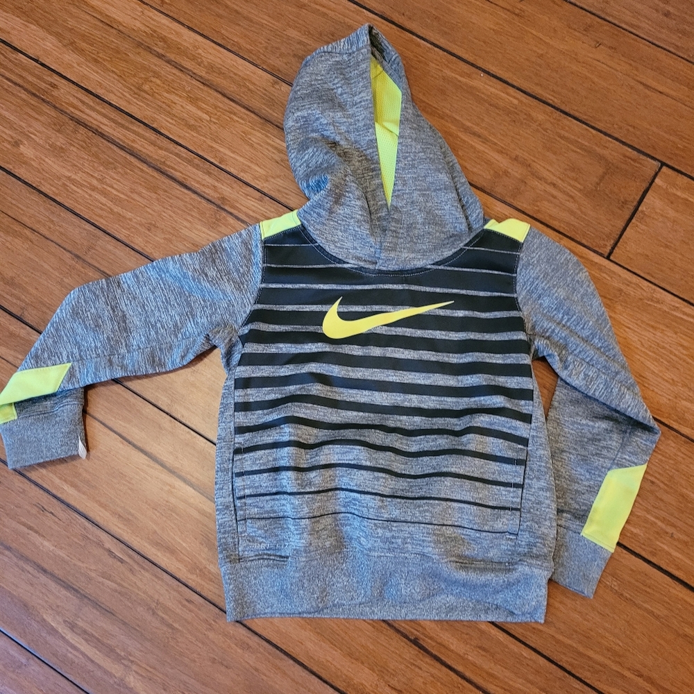 Nike sweatshirt